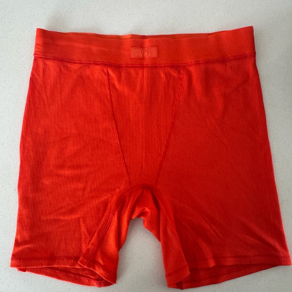 NWOT SKIMS Cotton Rib “Boxer” Bikershorts Small Color “Fire”
